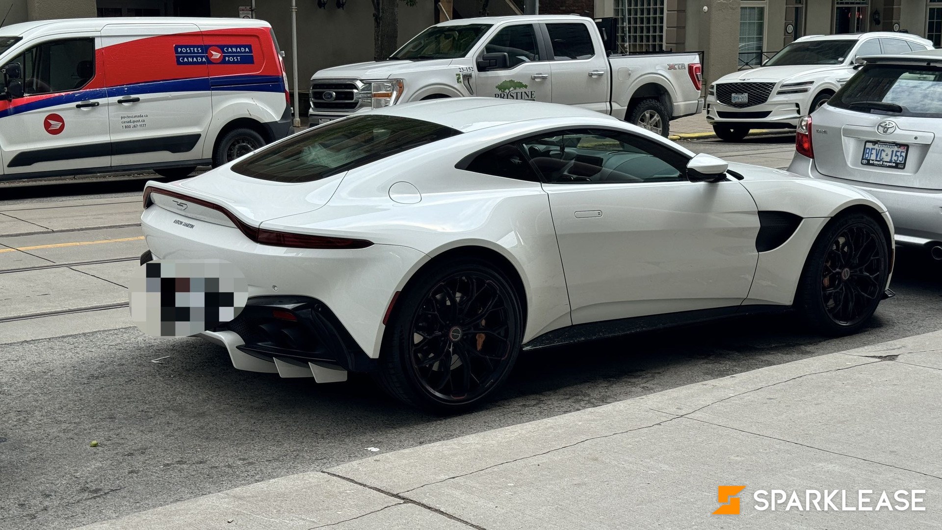 2019 Aston Martin V8 Vantage , Toronto, Lease Transfer