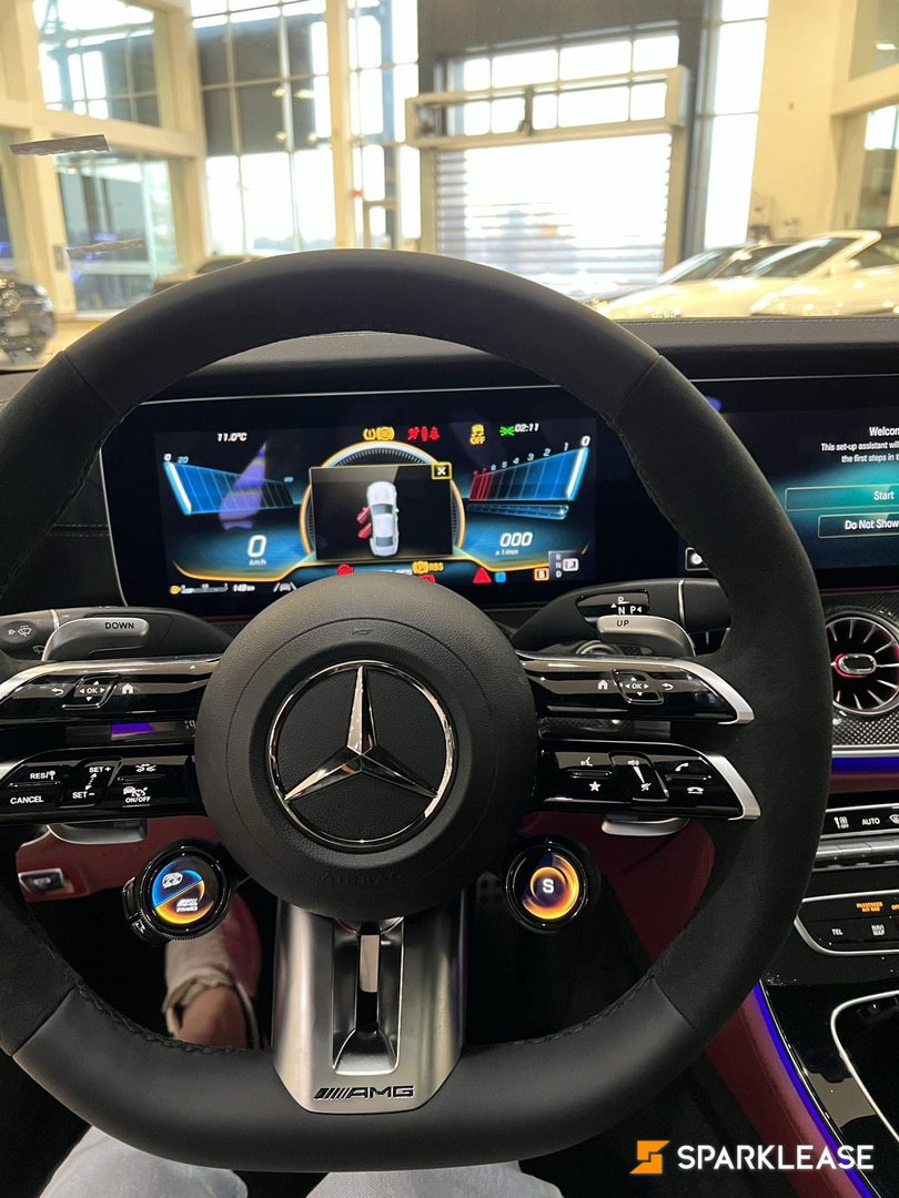 磨砂灰红内 低公里数一手车23年AMG CLS53Coupe, 多伦多, 转LEASE