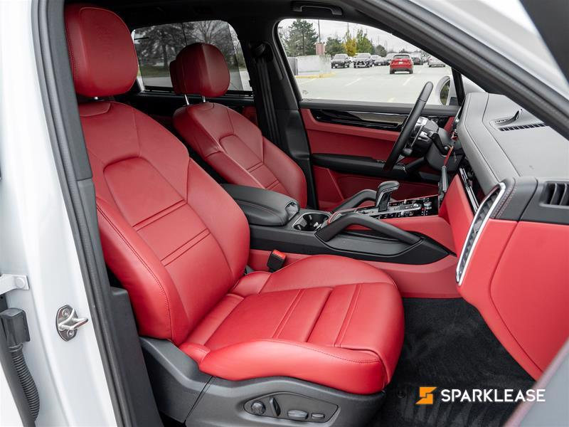 2022 Porsche Cayenne AWD, Toronto, Cash