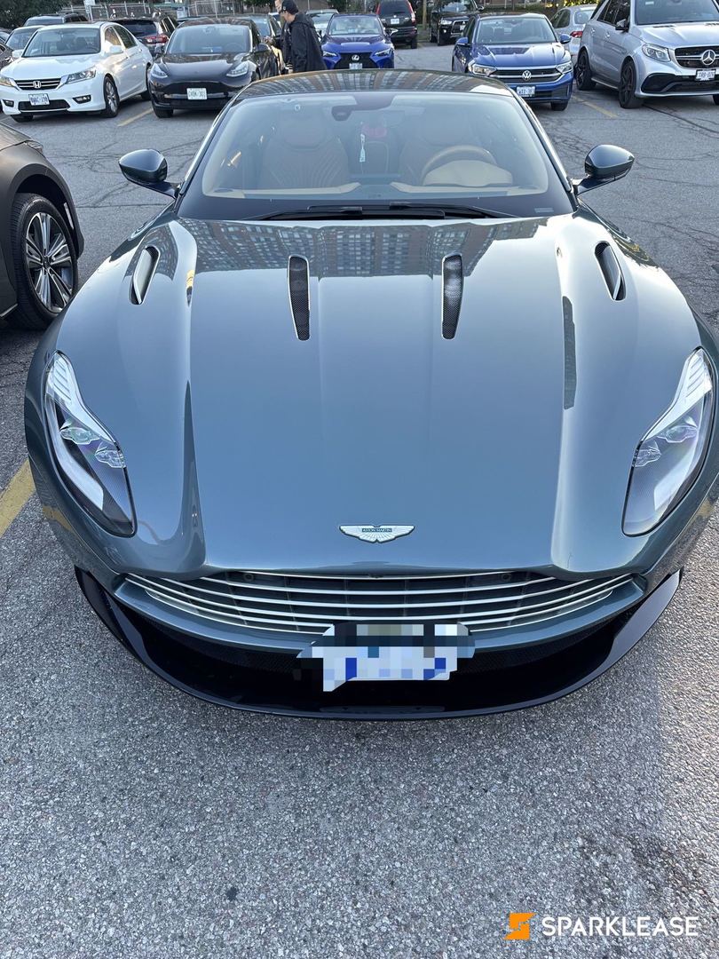 2018 Aston Martin DB11, Toronto, Lease Transfer