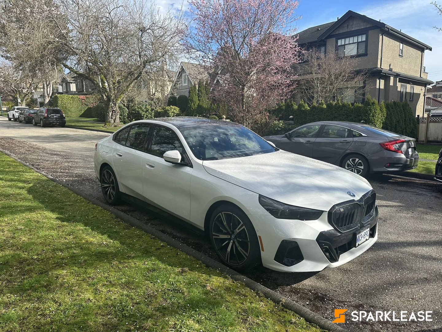 2025 BMW 5 Series 550e xDrive Sedan, Vancouver, Lease Transfer