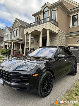 2025 Porsche Cayenne AWD